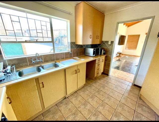 3 BEDROOM TOWNHOUSE FOR SALE IN RANT EN DAL